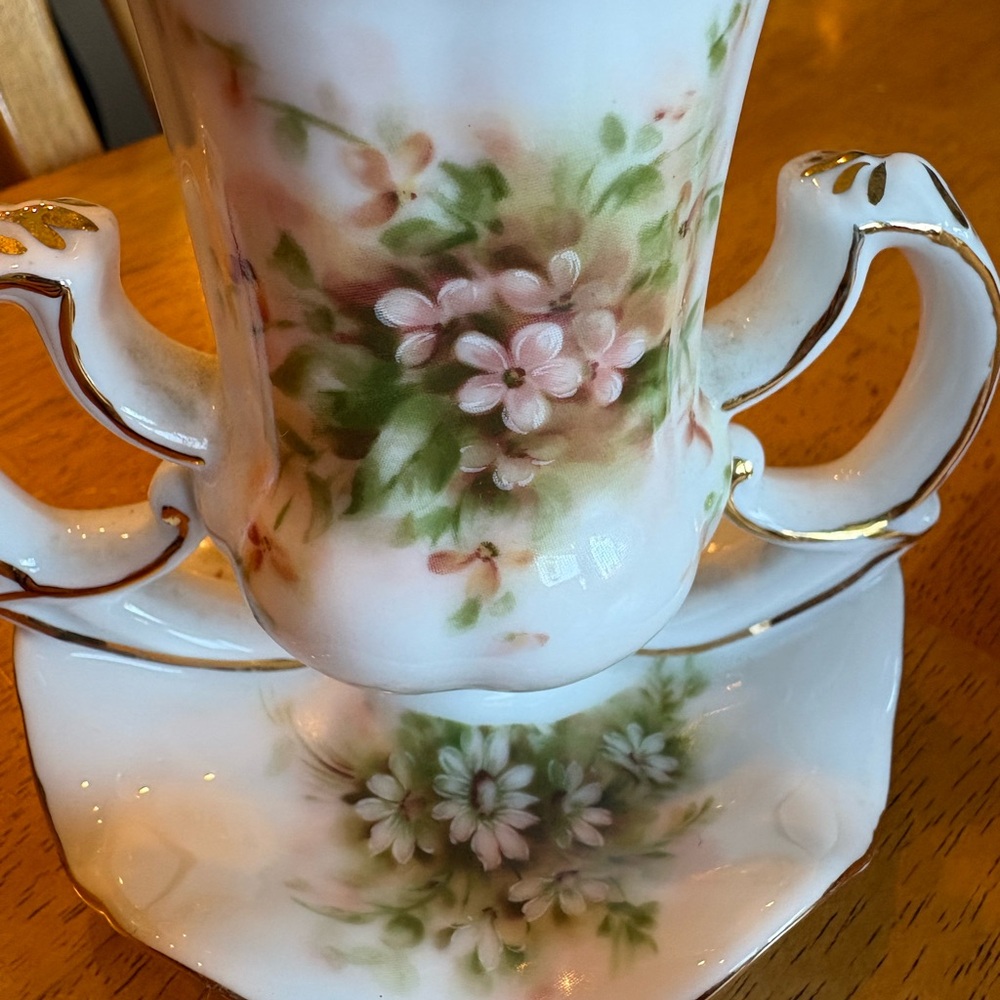 Vintage Cracker Barrel Floral Ceramic Oil Lamp with Pink Roses - Picture 5 of 6